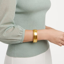 Load image into Gallery viewer, Cannes Statement Hinge Bangle