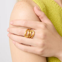 Load image into Gallery viewer, Wave Wrap Ring